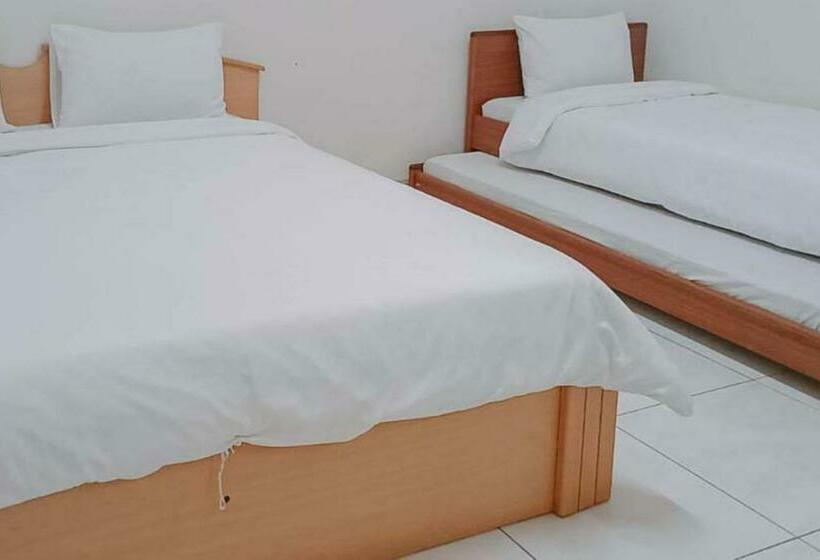 Семейный Номер, Villa Lotus E06 Syariah Redpartner