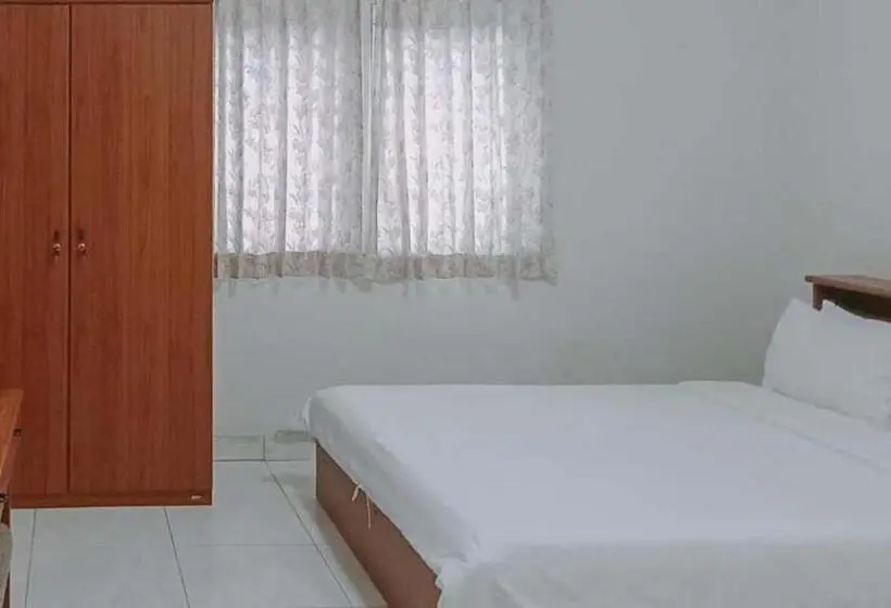 Deluxe Family Room, Villa Lotus E06 Syariah Redpartner