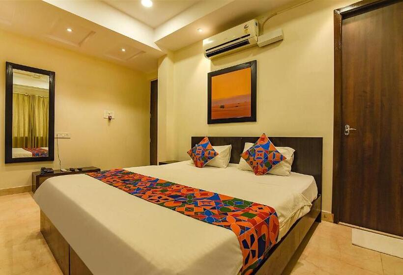 Номер Deluxe, Fabhotel All In One Saltlake   Opp Bj Market Complex