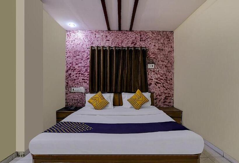 Standardrum, Spot On 73377 Hotel Sarovar Inn