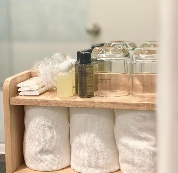 バルコニー付きスタンダードルーム, Bear’s Den Hotel Pattaya