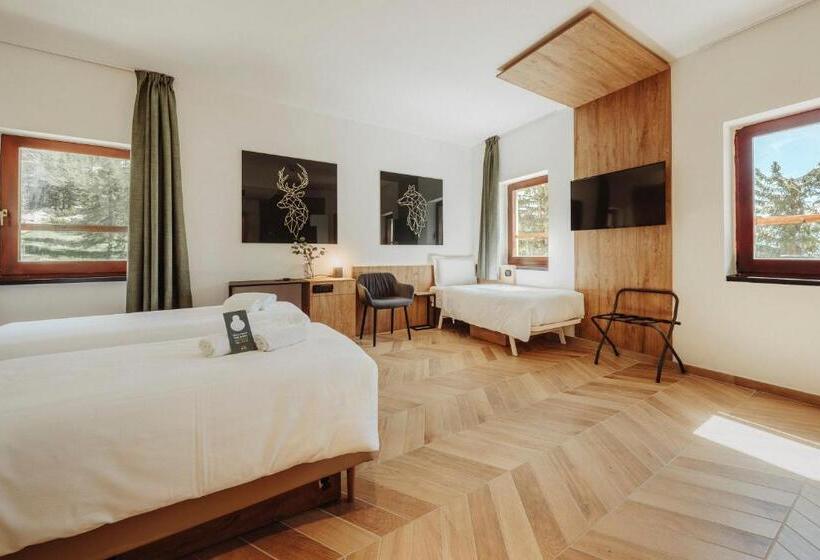غرفة قياسية ثلاثية, B&b Hotel Passo Tre Croci Cortina