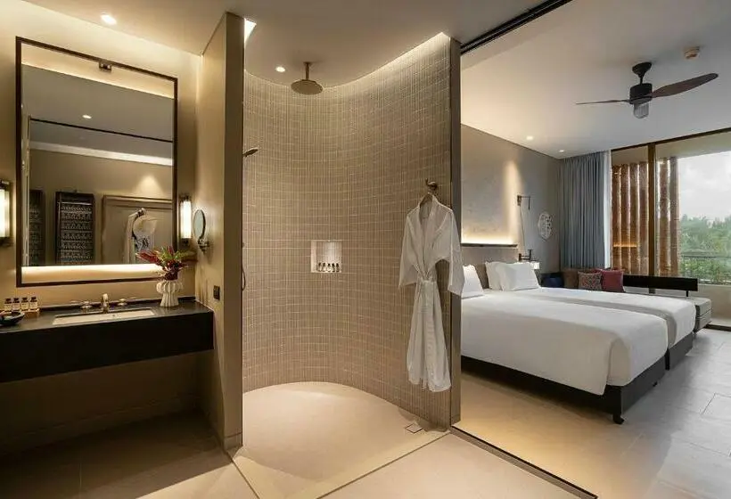 キングサイズベッドのデラックスルーム, Pullman Khao Lak Resort