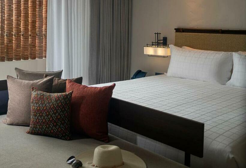 キングサイズベッドのデラックスルーム, Pullman Khao Lak Resort