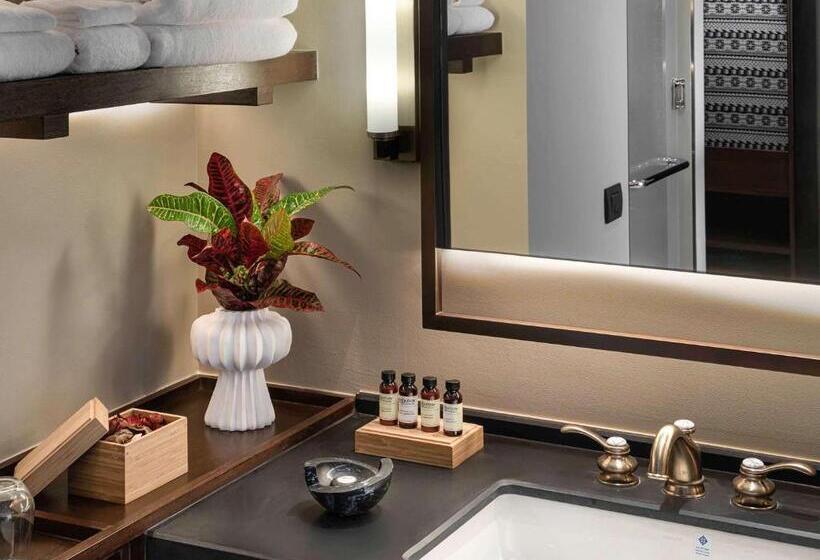 キングサイズベッドのデラックスルーム, Pullman Khao Lak Resort