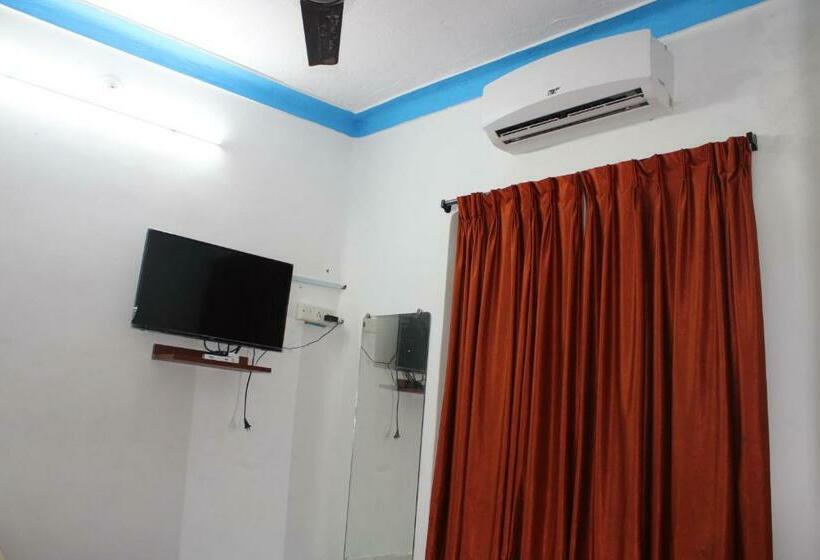 스탠다드 룸, Balaji Guest House