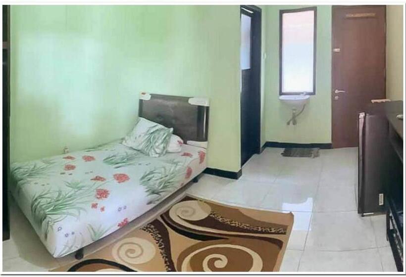 Номер Economy Индивидуальный, Koolkost Syariah Near Gedung Dprd Prov. Kaltim