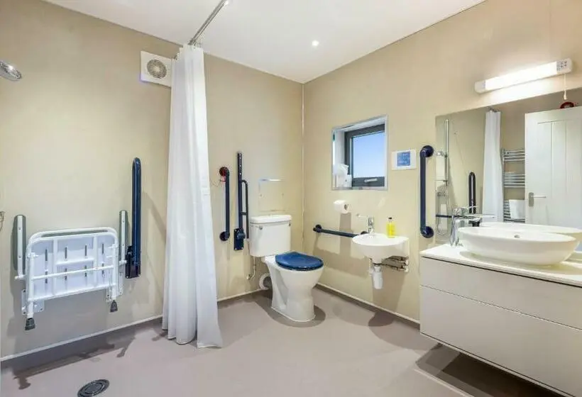 Habitació Estàndard Llit King Adaptada per a persones amb mobilitat reduïda, Polzeath Beach House
