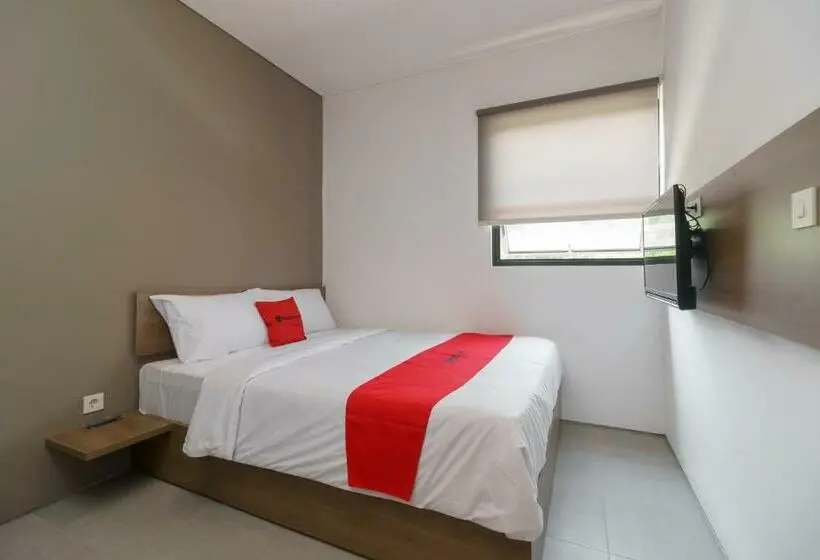 スタンダードルーム, Reddoorz Syariah Near Rumah Sakit Medika Dramaga