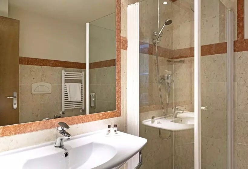 اتاق استاندارد, B&b Hotel Padova