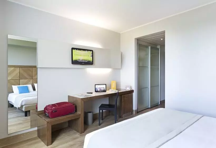 اتاق استاندارد, B&b Hotel Padova