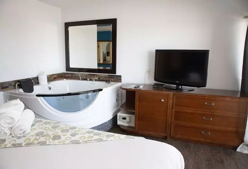 Standard-huone Parivuode Merinäkymä, Daytona Dream Inn By Amerivu