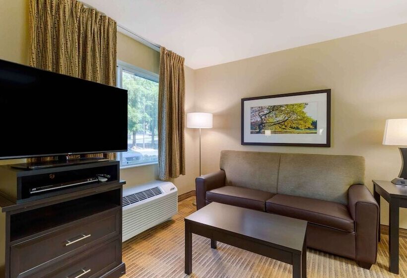 Deluxe Studio, Extended Stay America Suites  Washington, D.c.  Fairfax