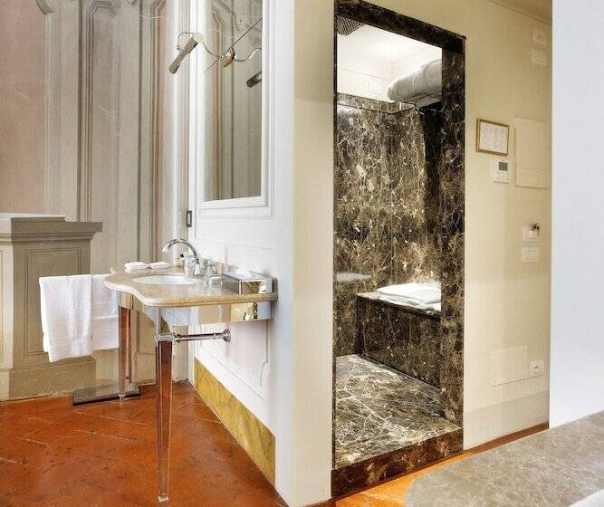 سوییت جونیور, Palazzo Niccolini Al Duomo Residenza D Epoca