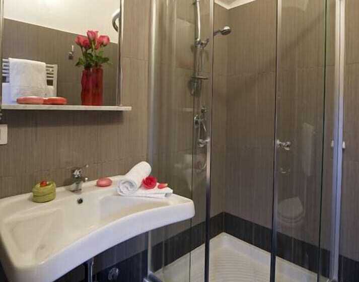 标准间, Sabatino Milan