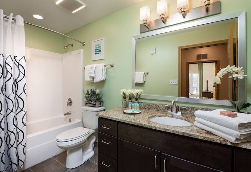 آپارتمان لوکس 2 خوابه, The Resort At Governor's Crossing