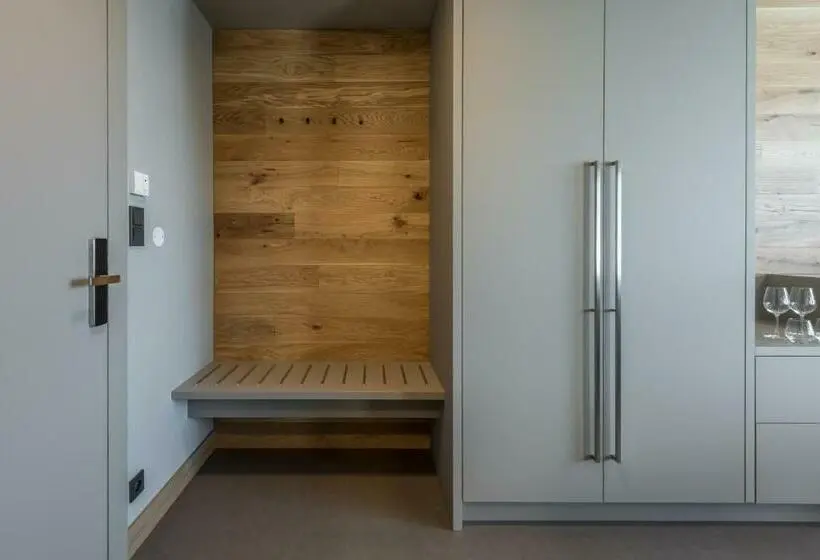 デラックスルーム, Boutique Hotel Vinařství Škrobák