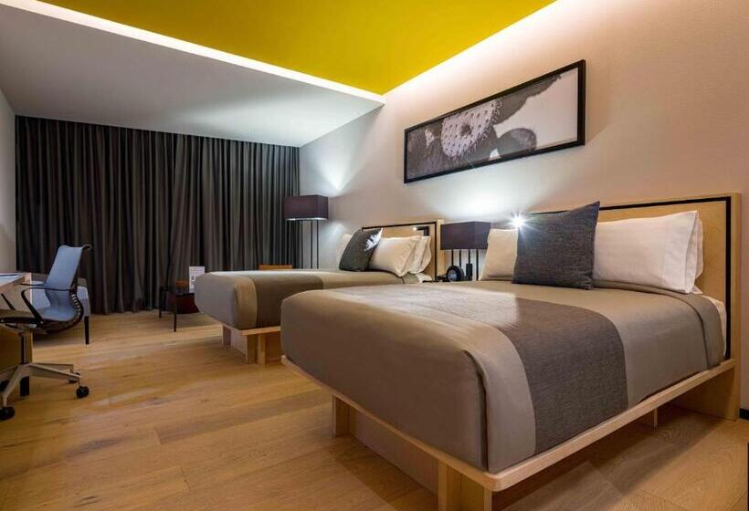 スーペリアールーム, Galeria Plaza San Jeronimo