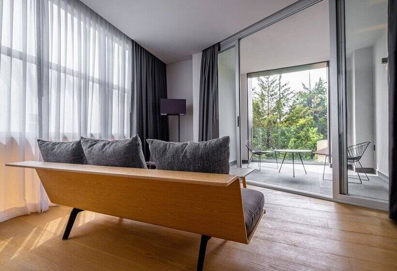 スイート, Galeria Plaza San Jeronimo