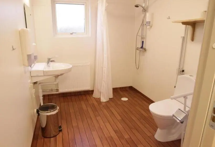 バス共有のスタンダードルーム, Gottskär Hotell