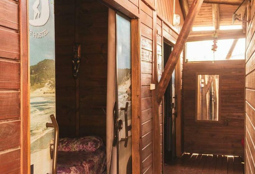 バルコニー付きスタンダードルーム, Guarda Encantada Surf Hostel