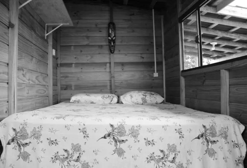 エコノミールーム, Guarda Encantada Surf Hostel