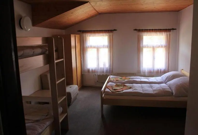 スタンダード４人部屋, Pension Martinské údolí
