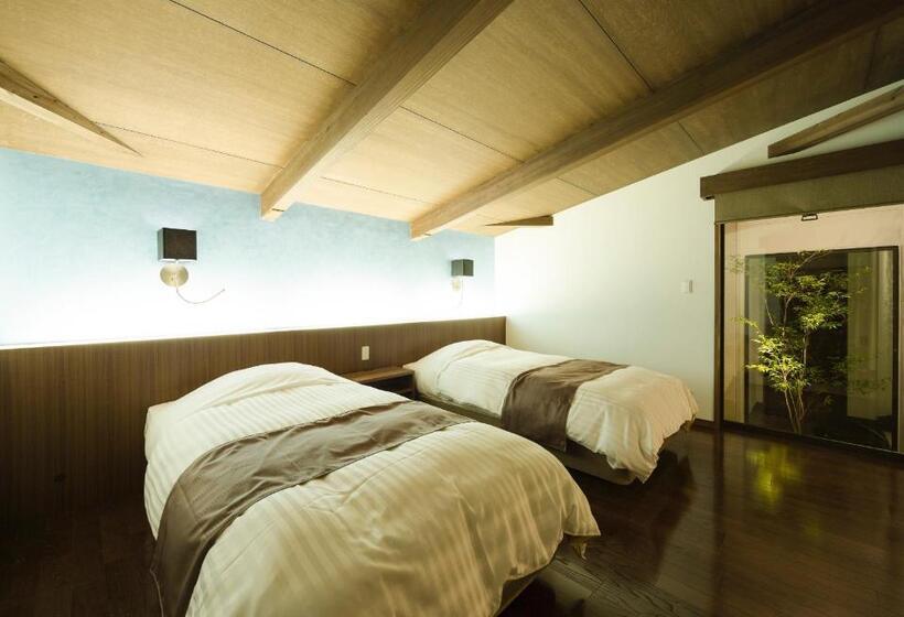 בקתה דלוקס, Amakusa Tenku No Fune