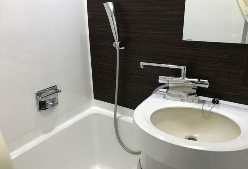 חדר סטנדרט יחיד, Seto Park