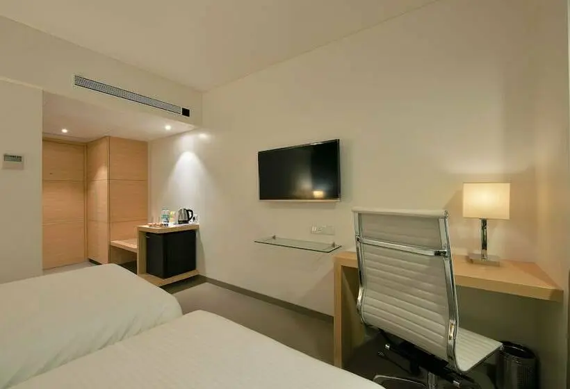 デラックスルーム, Krishna Palace Hotel Ambernath