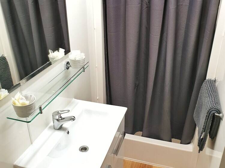 带2个卧室的别墅, Skytrek Willow Springs Station