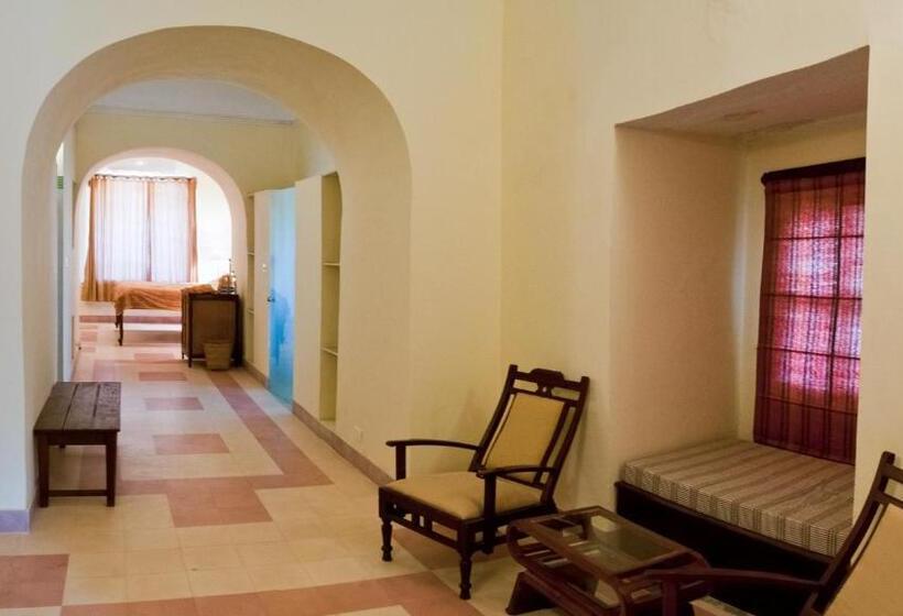 חדר סטנדרט, Neemrana S Tijara Fort Palace