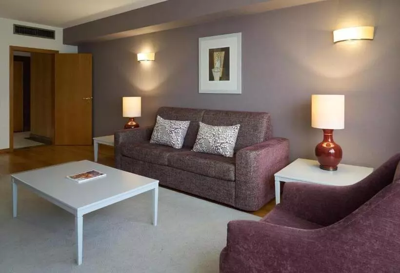 家族用アパートメント, Altis Suites Apartamentos Turísticos