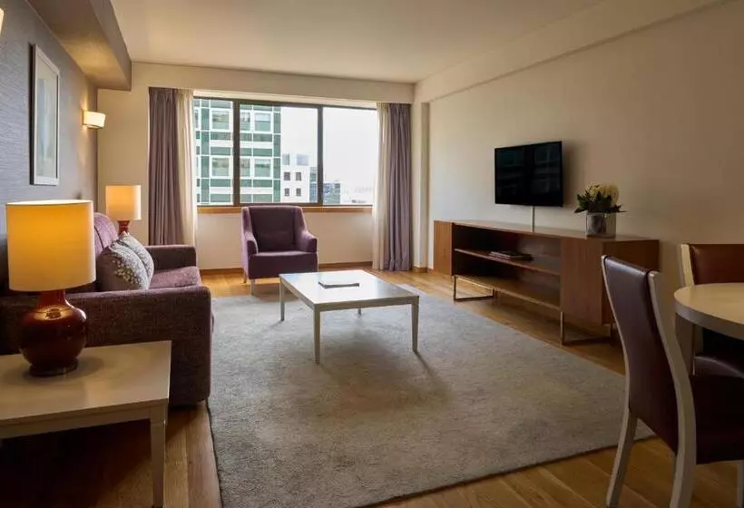 家族用アパートメント, Altis Suites Apartamentos Turísticos