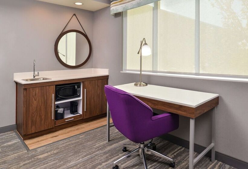 سوییت, Hampton Inn & Suites Boise/spectrum