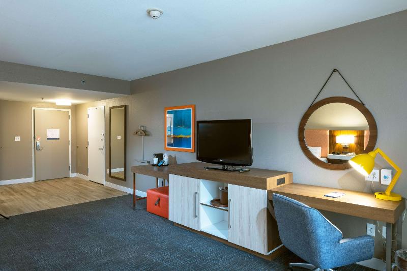 Номер Стандарт, Ibis Orly Chevilly Tram 7