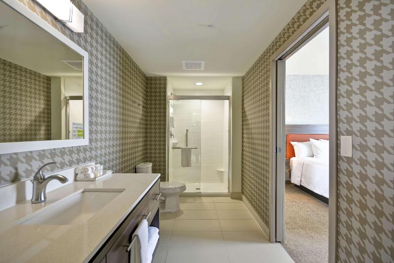 Номер Стандарт, Ibis Orly Chevilly Tram 7