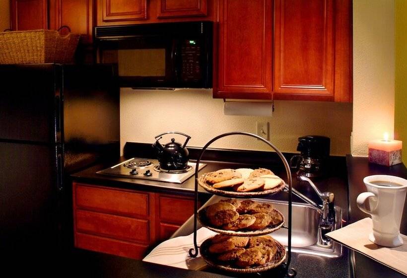 Люкс Адаптированный для Инвалидов, Larkspur Landing Extended Stay Suites Folsom