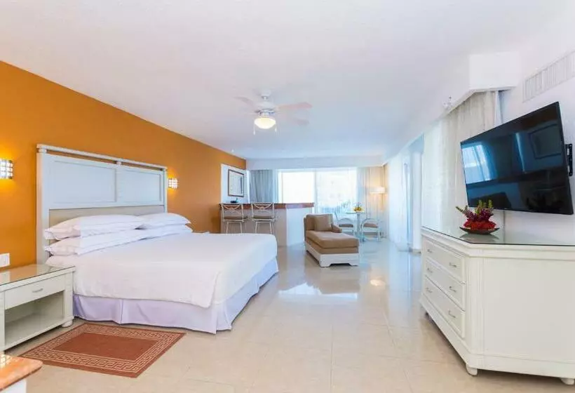 سوییت جونیور با چشم‌انداز دریا, Occidental Costa Cancún - All Inclusive