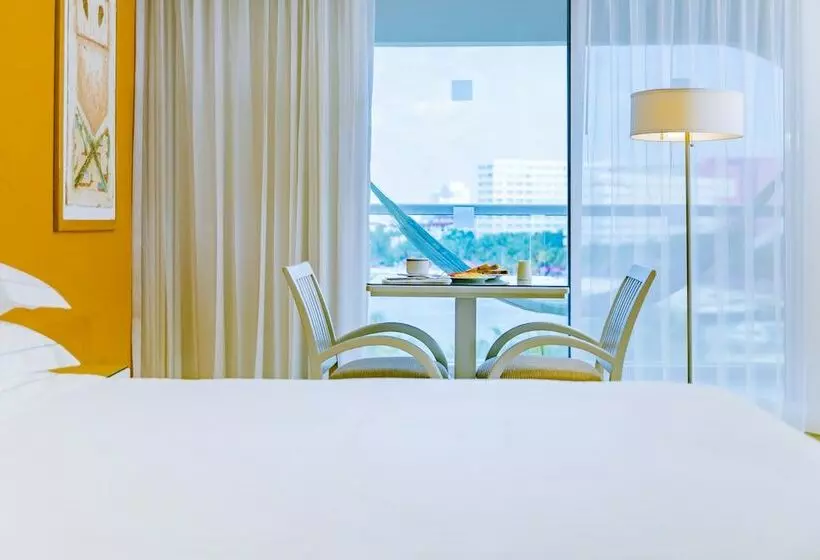 اتاق استاندارد با تراس, Occidental Costa Cancún - All Inclusive
