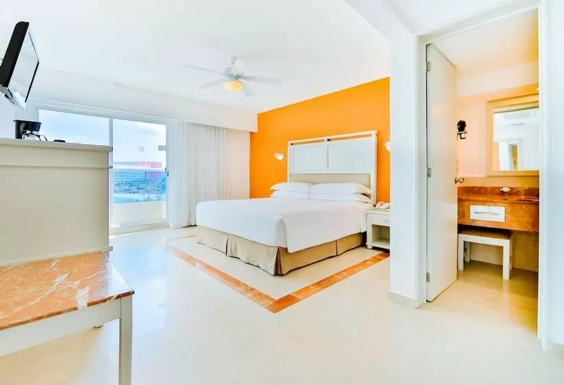 اتاق استاندارد با چشم‌انداز دریا, Occidental Costa Cancún - All Inclusive
