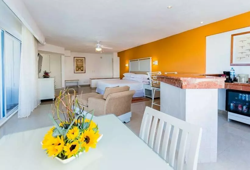 استودیوی استاندارد با چشم‌انداز دریا, Occidental Costa Cancún - All Inclusive