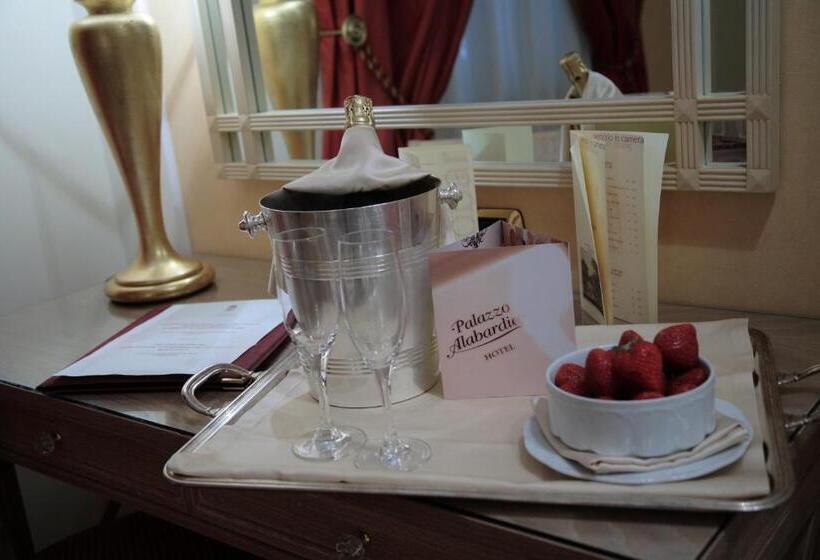 اتاق سوپریور, Palazzo Alabardieri