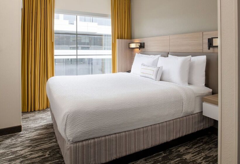 Suite, Springhill Suites Seattle Downtown, South Lake Union