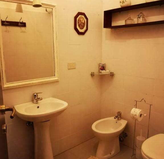 غرفة قياسية رباعية, Palazzo Ducale