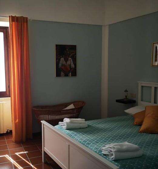 غرفة قياسية رباعية, Palazzo Ducale