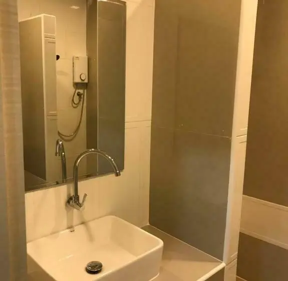 スタンダードルーム, อาม่า อพาร์ทเมนต์ Ama Apartment