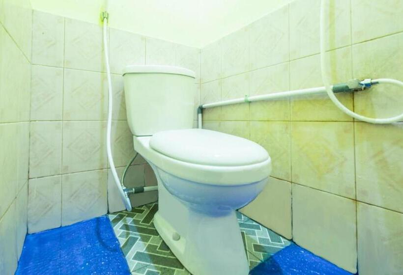 Номер Стандарт, Spot On 2384 Pondok Nabil