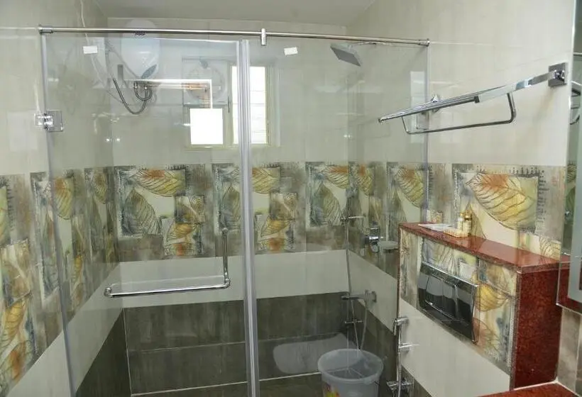 スーペリアシングルルーム, Thechi Hotels