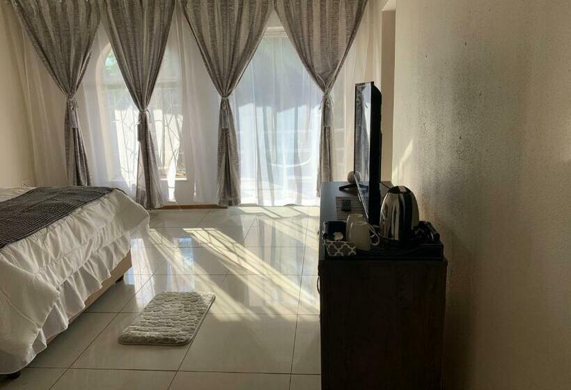 Deluxe-huone Parveke, Brackendowns Guest Star